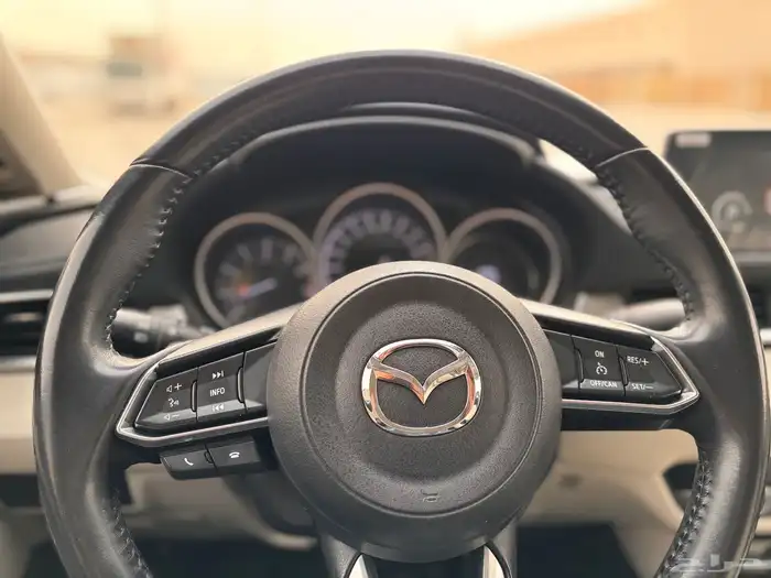 مازدا 6 فل كامل 2022 38