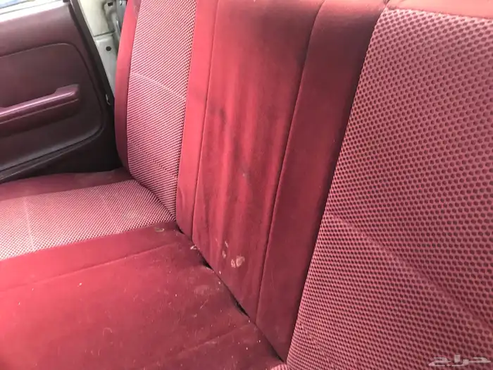 للبيع داخليه هايلكس مديل 2000 7