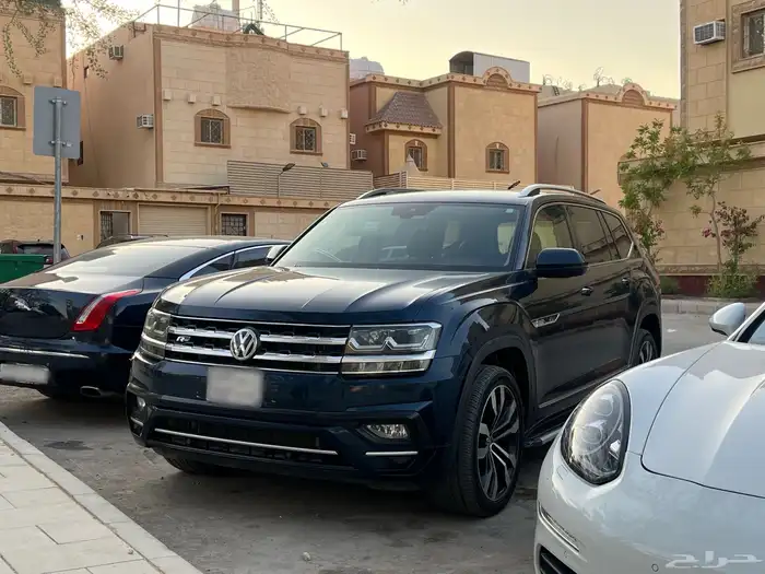 فولكس فاجن تيرامونت R-Line 2019 باسم (أمير) بحالة الوكالة 10