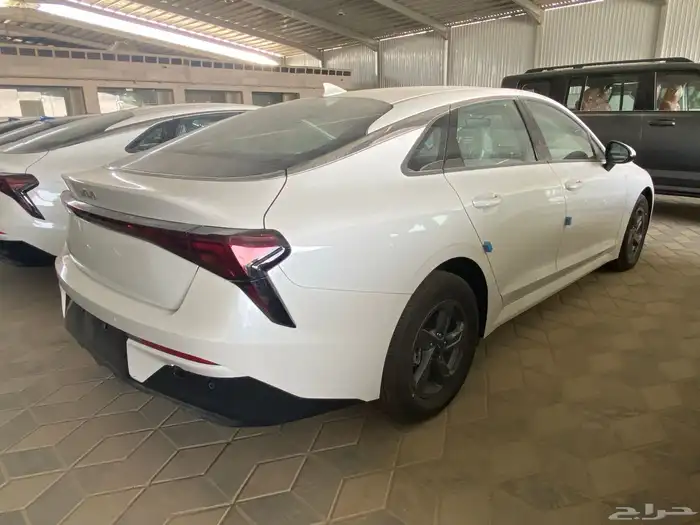 كيا K5 استندر ماكينه 2500 سعودي 2024 4