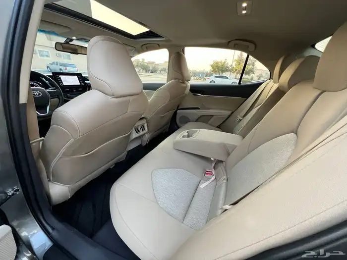 تويوتا كامري 2024 GLE (هايبرد) 15