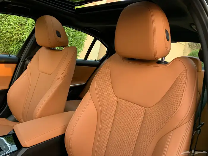 بي ام دبليو 2024 320i 31