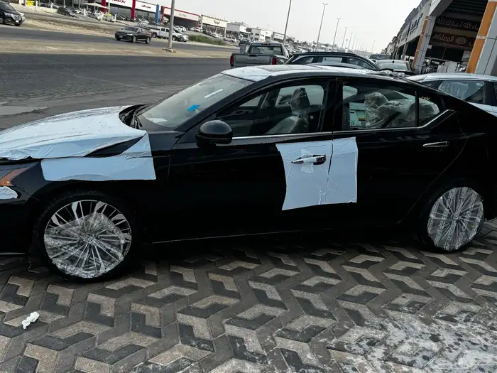 نيسان التيما SV نص فل موديل 2026 5