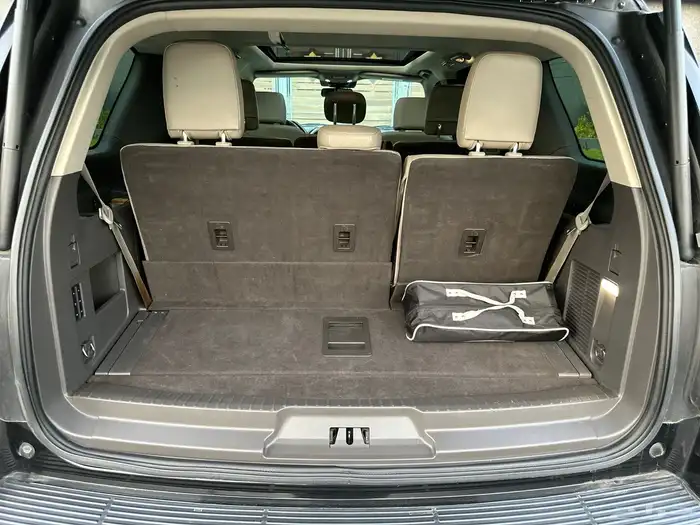 فورد أكسبديشن 2021 XLT 10