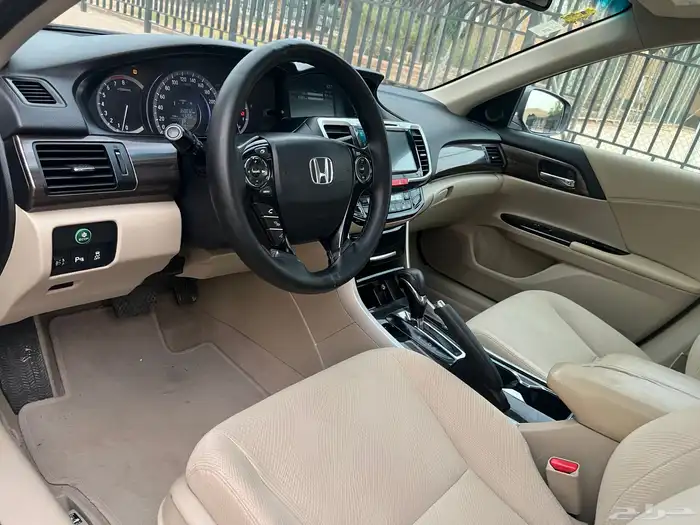 هوندا اكورد 2017 فل سعودي 15