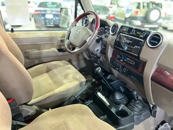 تويوتا شاص 2023 سعودي سلق فل كامل ماشي 52 الف 7