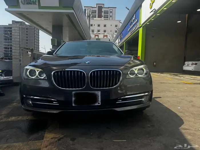 بي ام 730 2013 0