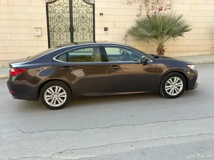 لكزس es350 cc 2013 مالك واحد من الوكاله 3