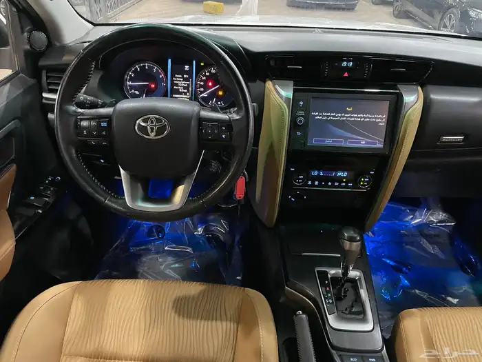 فورتشنر موديل 2023 (6سلندر) 19