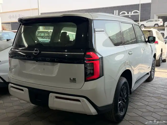 نيسان باترول LE T2 تون تيربو خليجي ابيض بيج 2026 نظام 50-50 4