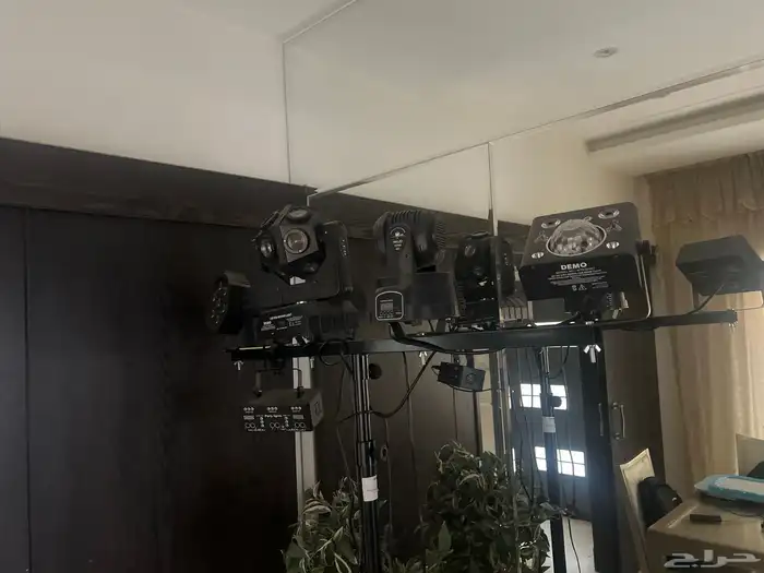 لمبات. ليزا حفلات وجديده 7 قطع مع عصاء و2 مسطره 1