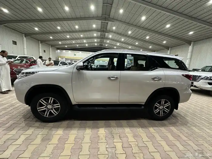 تويوتا فورشنر موديل 2020 بنزين بدون دبل 5