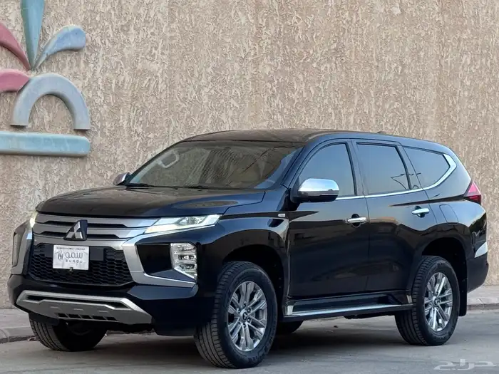 مستبيشي مونتيرو 2020 بحالة ممتازة 1