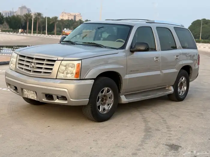 كاديلاك اسكاليد 2005 قمه النضافه 3