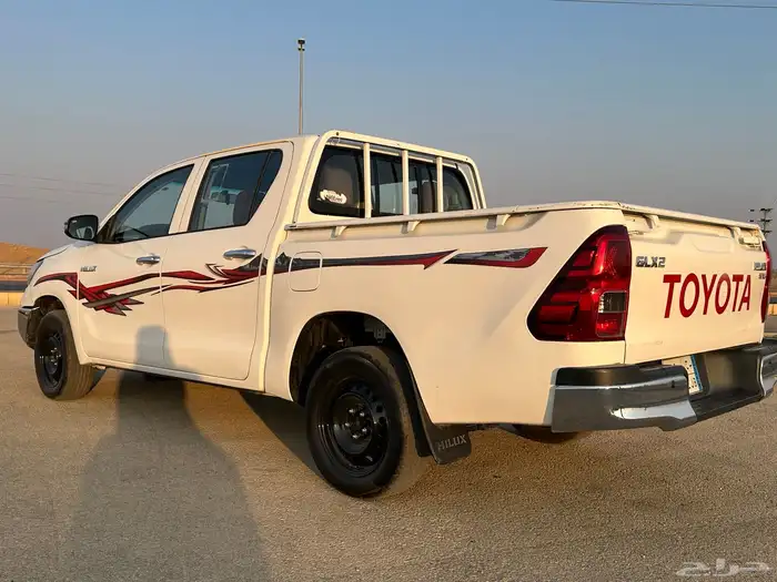 هايلوكس 2017 غمارتين بالمجمعه 6