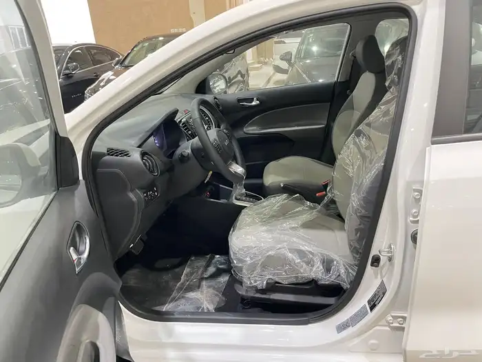 كيا بيجاس 2025 قير اتوماتيك- فتحه سقف ( بنزين ) 1.4L 6