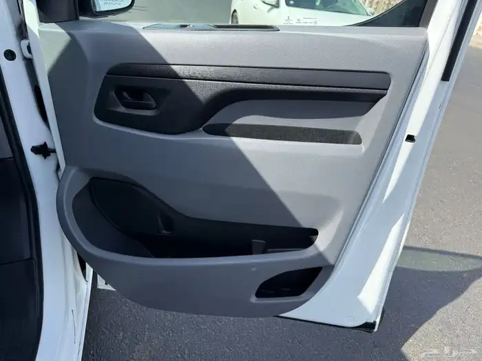 بيجو_اكسبيرت_2022_اتوماتيك 36