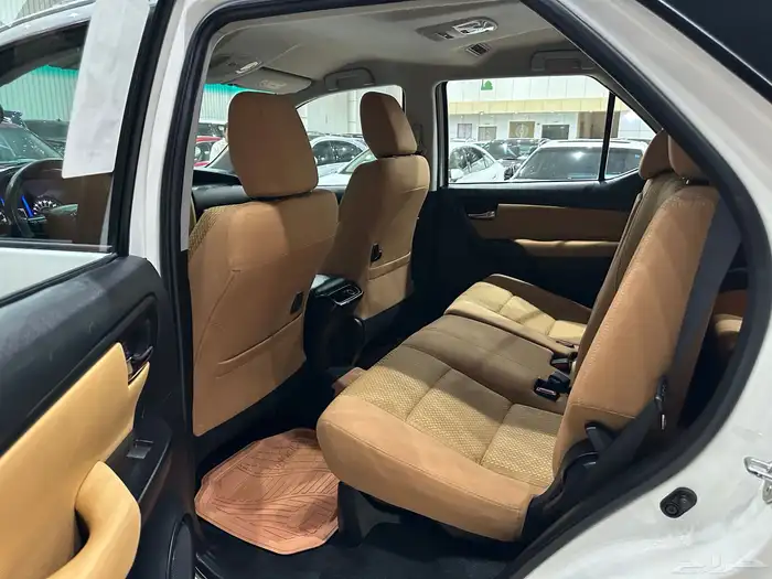 تويوتا فورشنر موديل 2020 بنزين بدون دبل 14