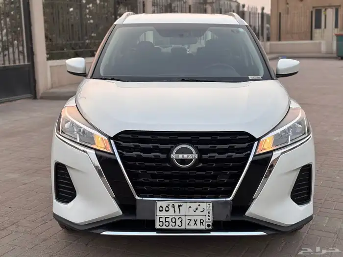 نيسان كيكس 2023 43