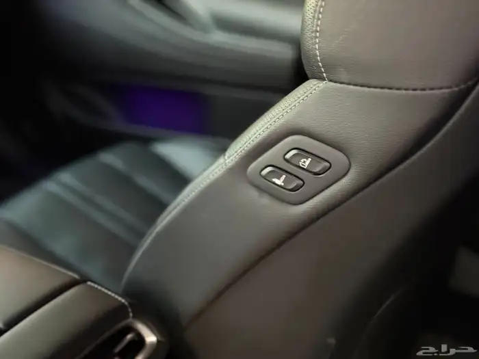 جنسس G80 2021 بنزين 40