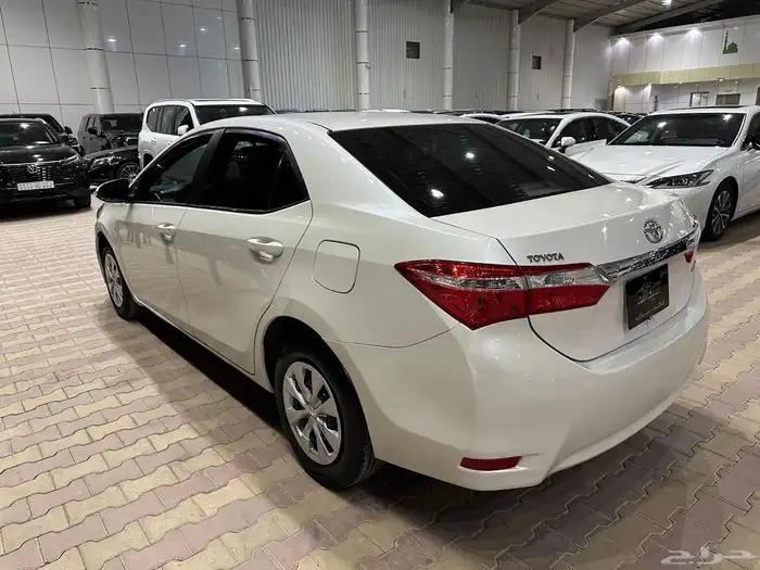 تويوتا كورولا موديل 2016 استاندر 17