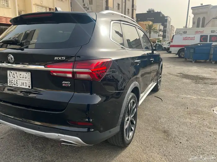 البيع مستعجل ام جي ار اكس 5 موديل 2020 فل كامل 8