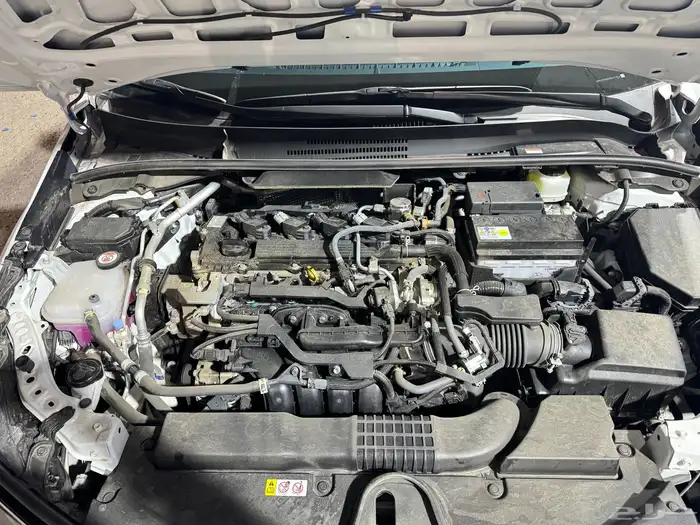 كورولا 2025 مكينة 2.0 استاندر مطور شبه جديد 28