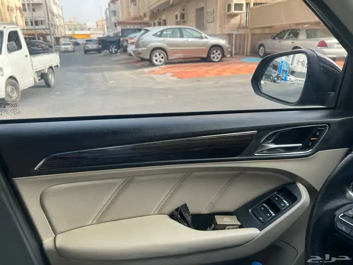 البيع مستعجل ام جي ار اكس 5 موديل 2020 فل كامل 16