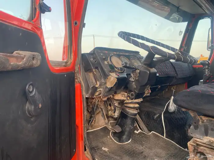 للبيع عايدي اساس موديل 81 شرط كامل 10