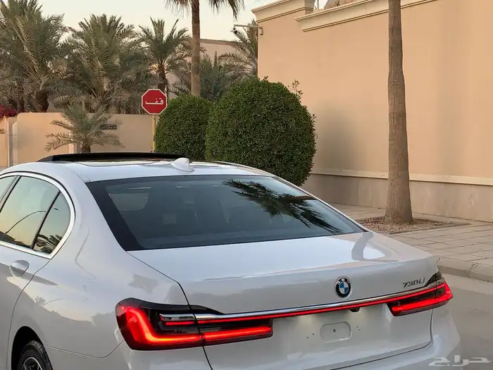 BMW 730i 2020 عداد قليل 9