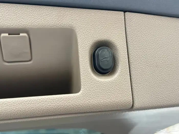 جمس يوكن 2018 سعودي SLE رادار شنطة كهرب شبه الجديد 11