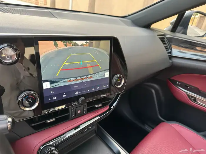 لكزس NX350h شبه جديده ماشيه 16 الف فقط بحاله الوكاله 26