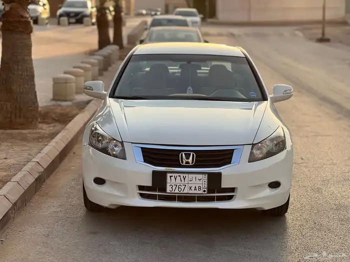 هوندا اكورد 16