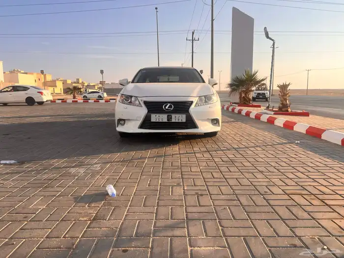 لكزس es 350 cc 2015 7
