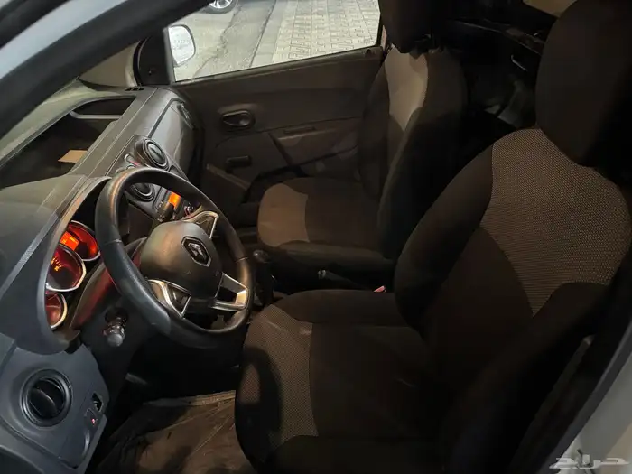 للبيع مجموعة رينو دوكر 2020 3