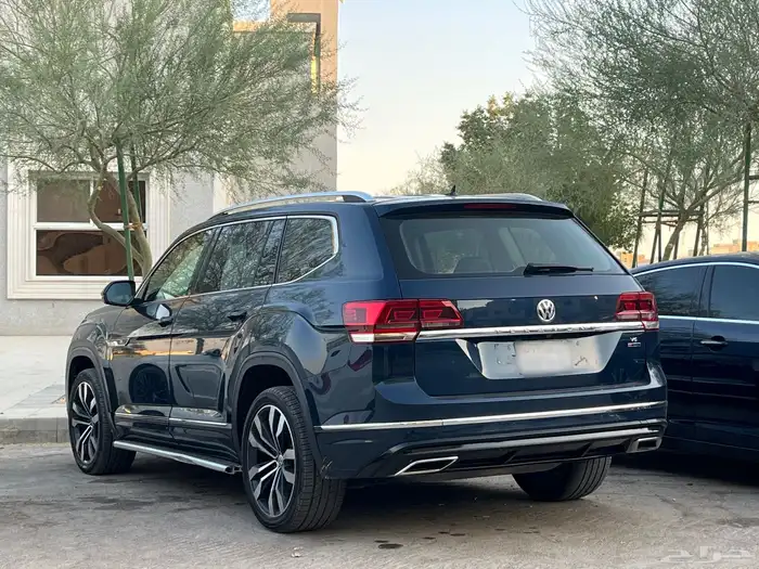 فولكس فاجن تيرامونت R-Line 2019 باسم (أمير) بحالة الوكالة 9