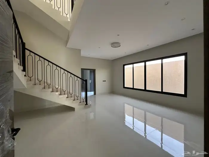 للبيع فلل بحي الشفاء شرق الشريان 5