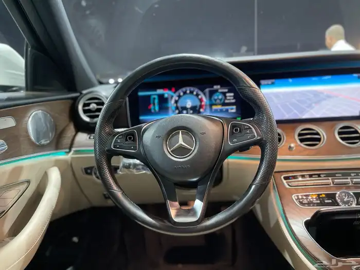 مرسيدس E300 2018 11