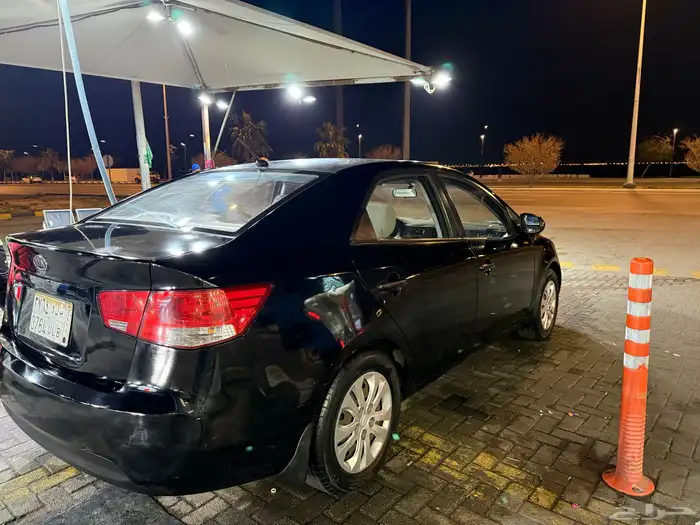 كيا سيراتو 2012 للبيع 10