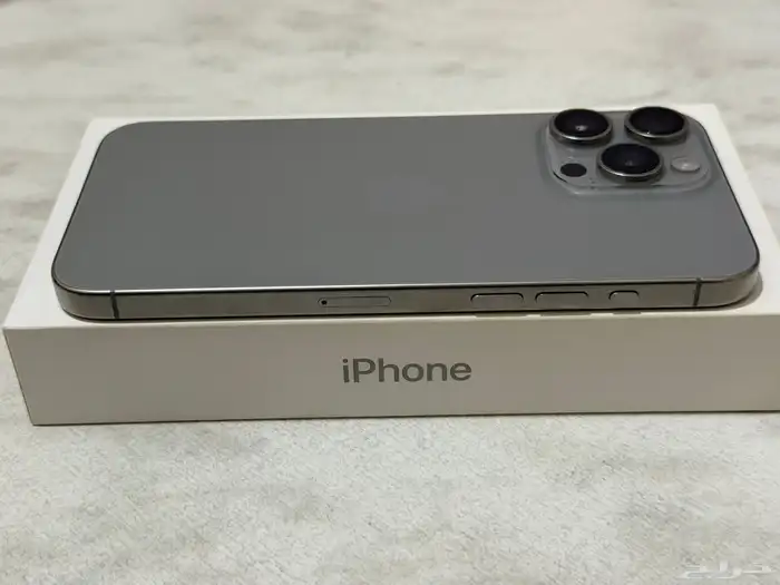 ايفون 15 برو ماكس وكالة 4