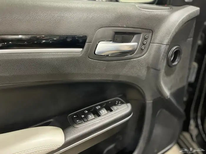 كرايزلر S300 2021 13