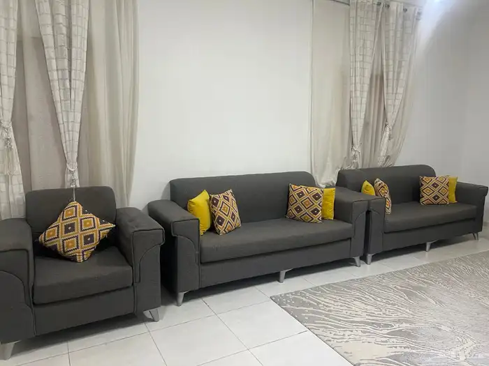 كنب مجلس كامل مع الفرشه 2