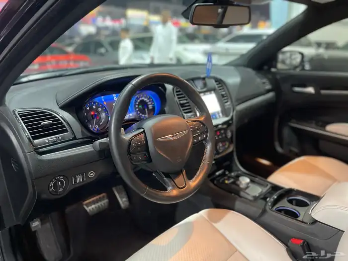 كرايزلر S300 2021 6