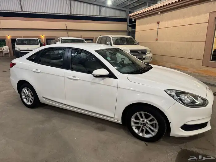 للبيع فورد اسكورت موديل 2020 3