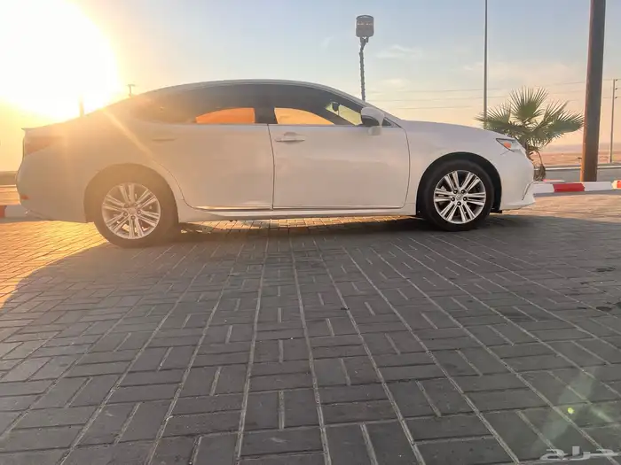 لكزس es 350 cc 2015 5