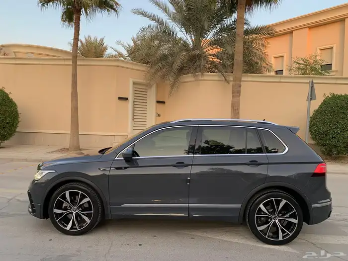 فولكس واجن تيجوان 2022 فل كامل R لاين 16