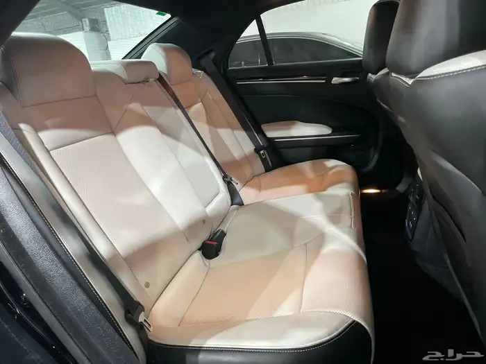 كرايزلر S300 2021 16