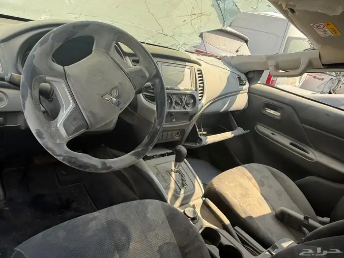 موستبيشي L 200 2023 ديزل تماتيك دبل 5