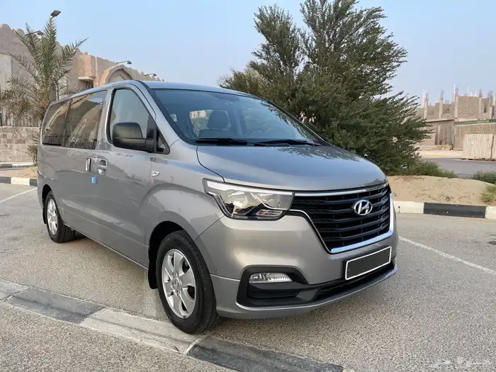 هونداي H1 2021 ديزل 12 راكب ماشي قليل 2