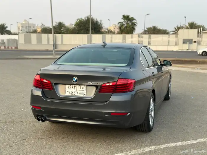 bmw 520i 2016 ممشى قليل نظيف جدا 14